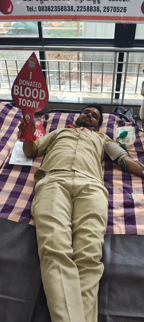 A blood donation camp in RVK - Sattur (10)