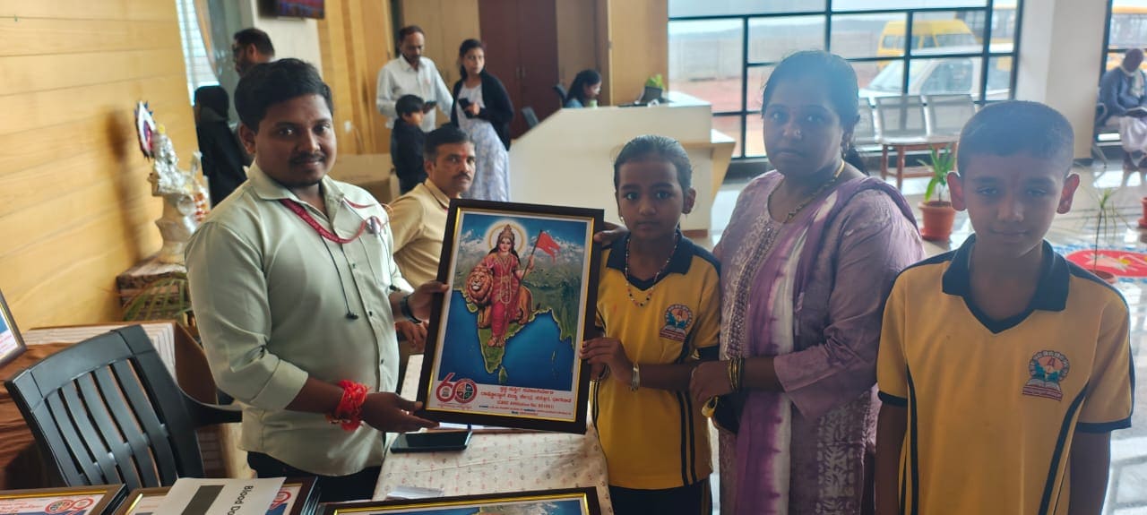 A blood donation camp in RVK - Sattur (16)