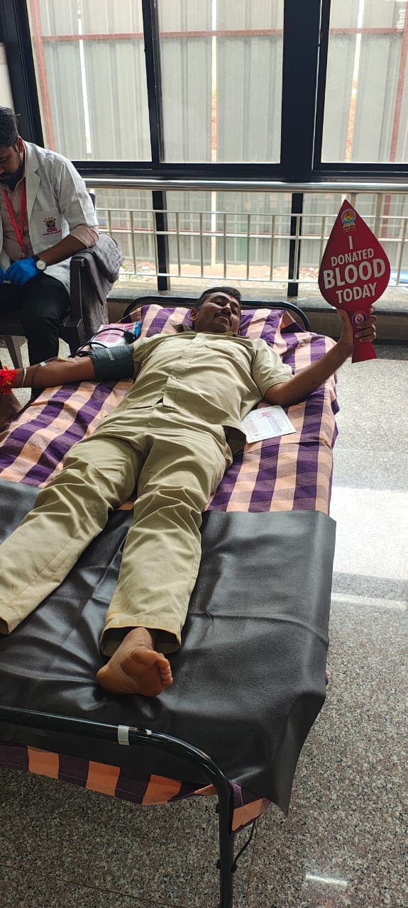 A blood donation camp in RVK - Sattur (18)