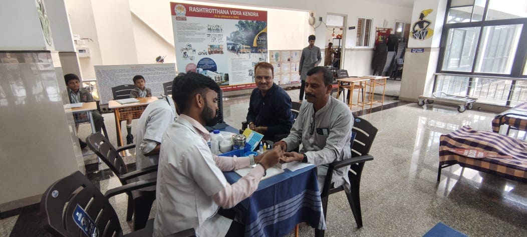 A blood donation camp in RVK - Sattur (20)