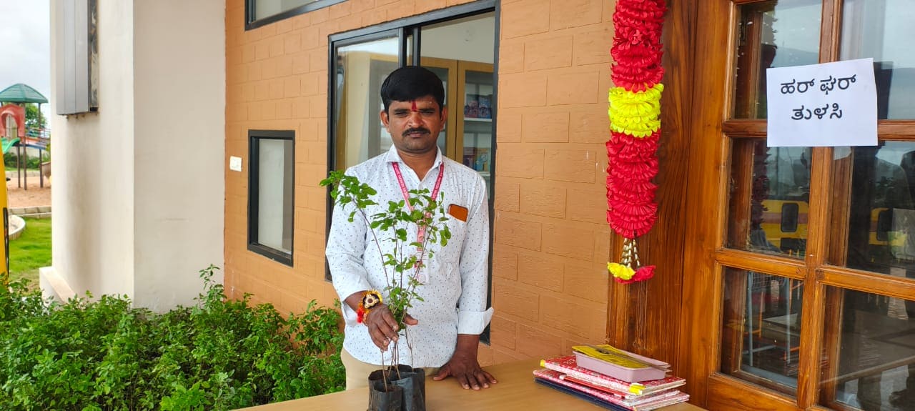 A blood donation camp in RVK - Sattur (5)