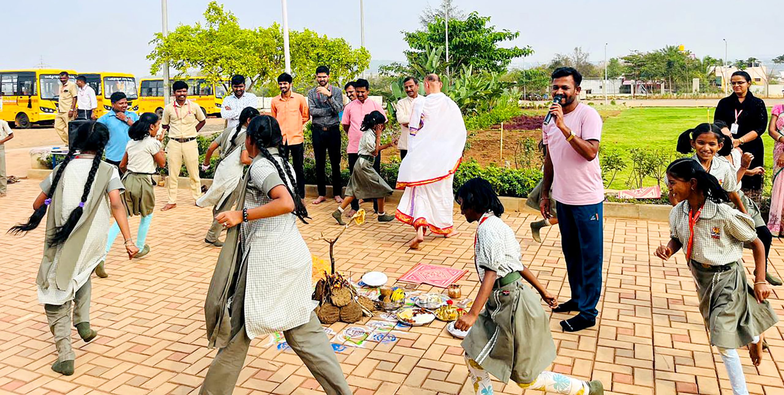 Vibrant Holi Festivities at RVK - Sattur-03-04 at 10.07.25 AM (1)