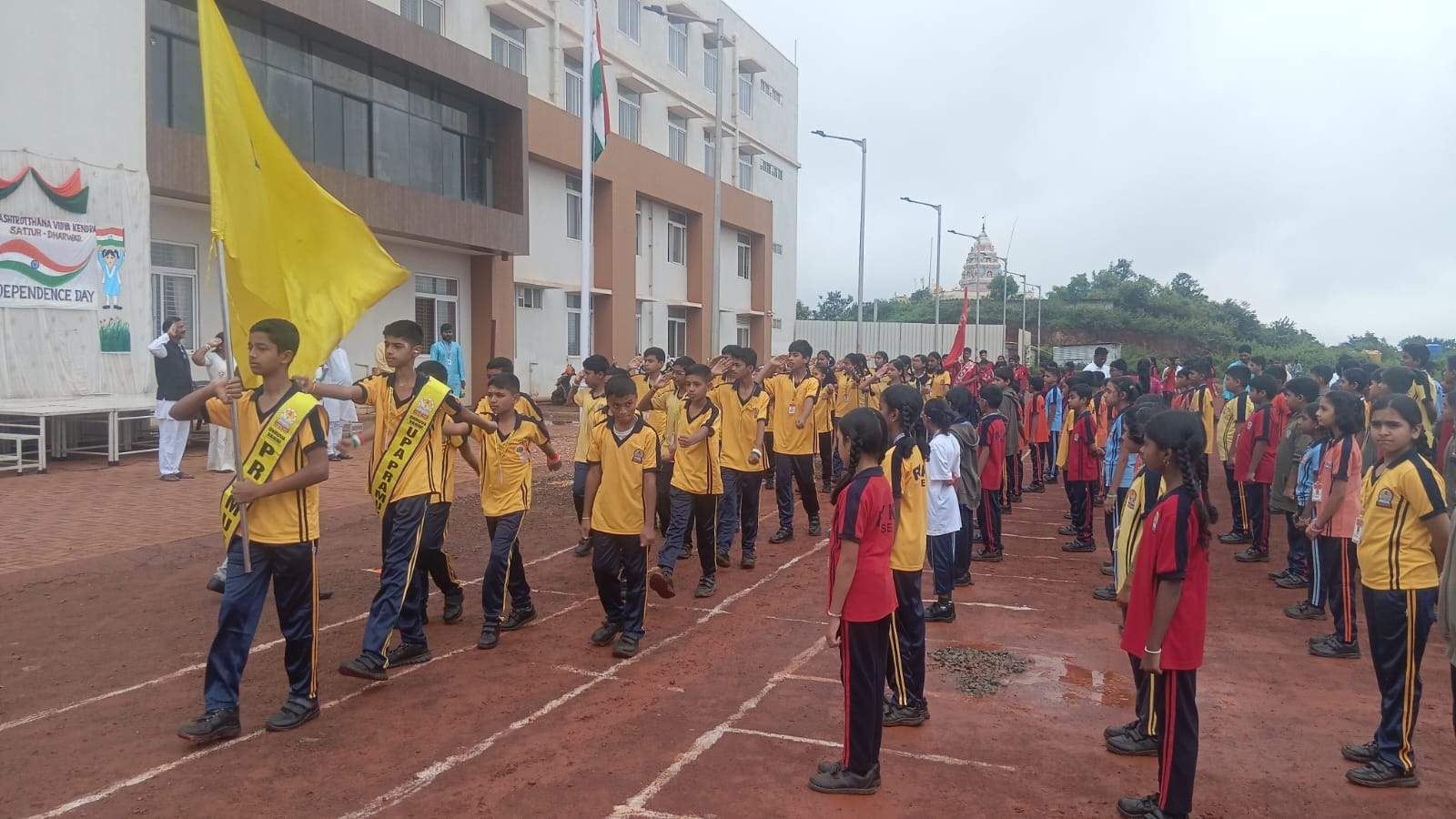 1965 War Veteran Graces 80th Independence Day Celebration at RVK - Sattur (9)