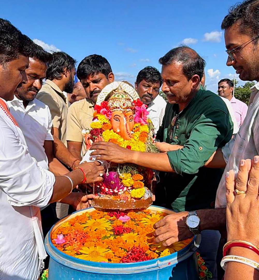 Devotion and Cultural Enthusiasm Mark Ganapati Festival Celebrations at RVK - Sattur (7)