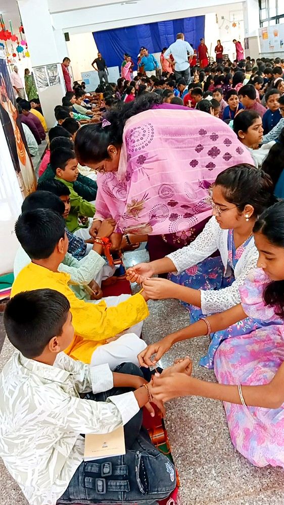 Rakshabandhan Celebration in RVK - Sattur (10)